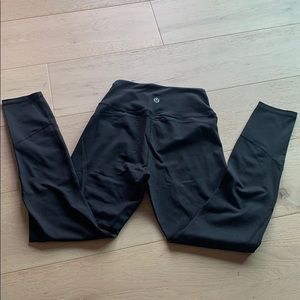 Lululemon black leggings